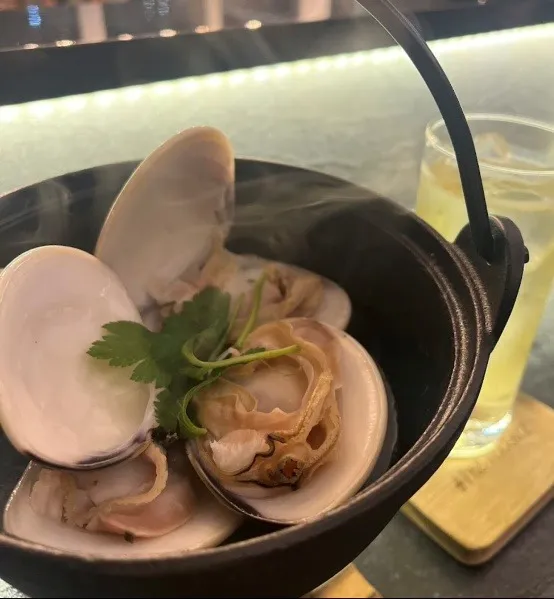 はまぐり酒蒸し(特大3個)のメニュー写真